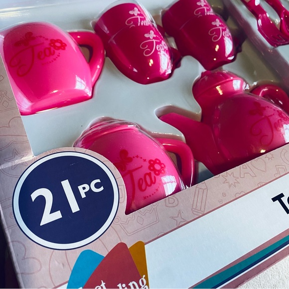 NEW Just Pretending Tea Pretend Play Pink Tea Set 21 pieces. Girl, Toys, Kitchen - Picture 4 of 6